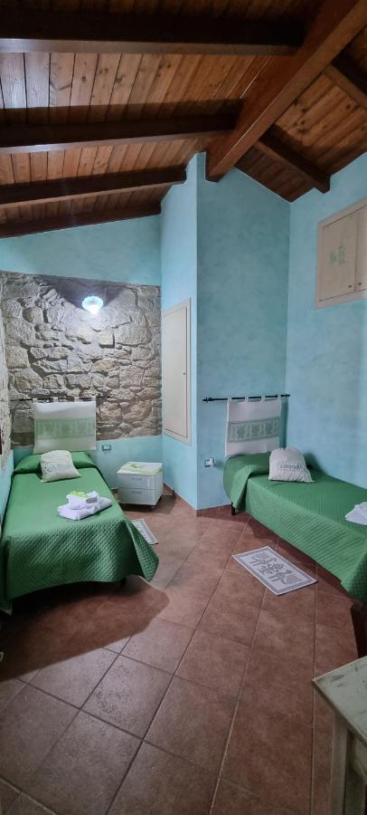 B&B Martina Senorbi Екстериор снимка